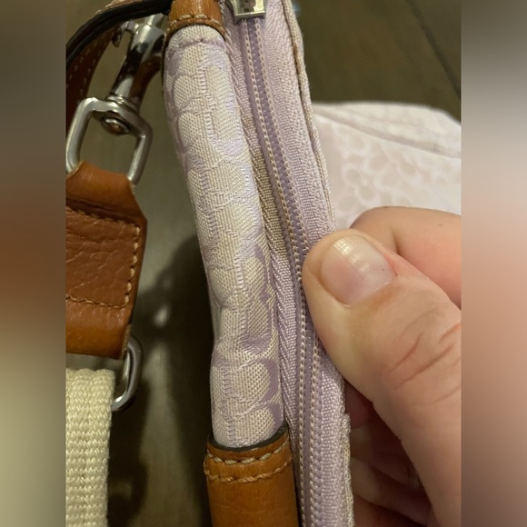COACH Z SOHO LILAC/ ORCHID JACQUARD WITH TAN LEATHER TRIM CROSS BODY BAG - Picture 16 of 16